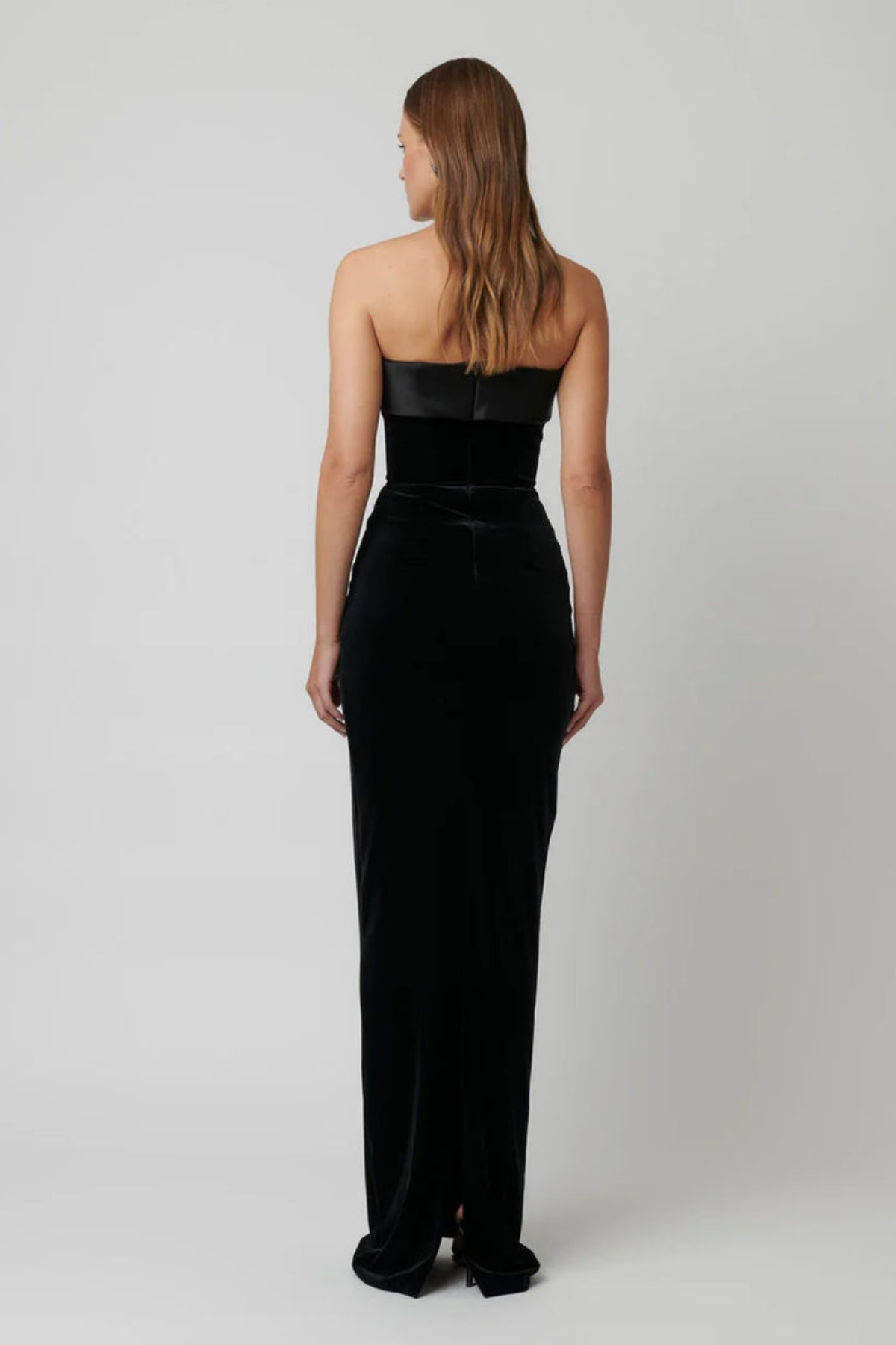 Monroe Velvet Gown | Black