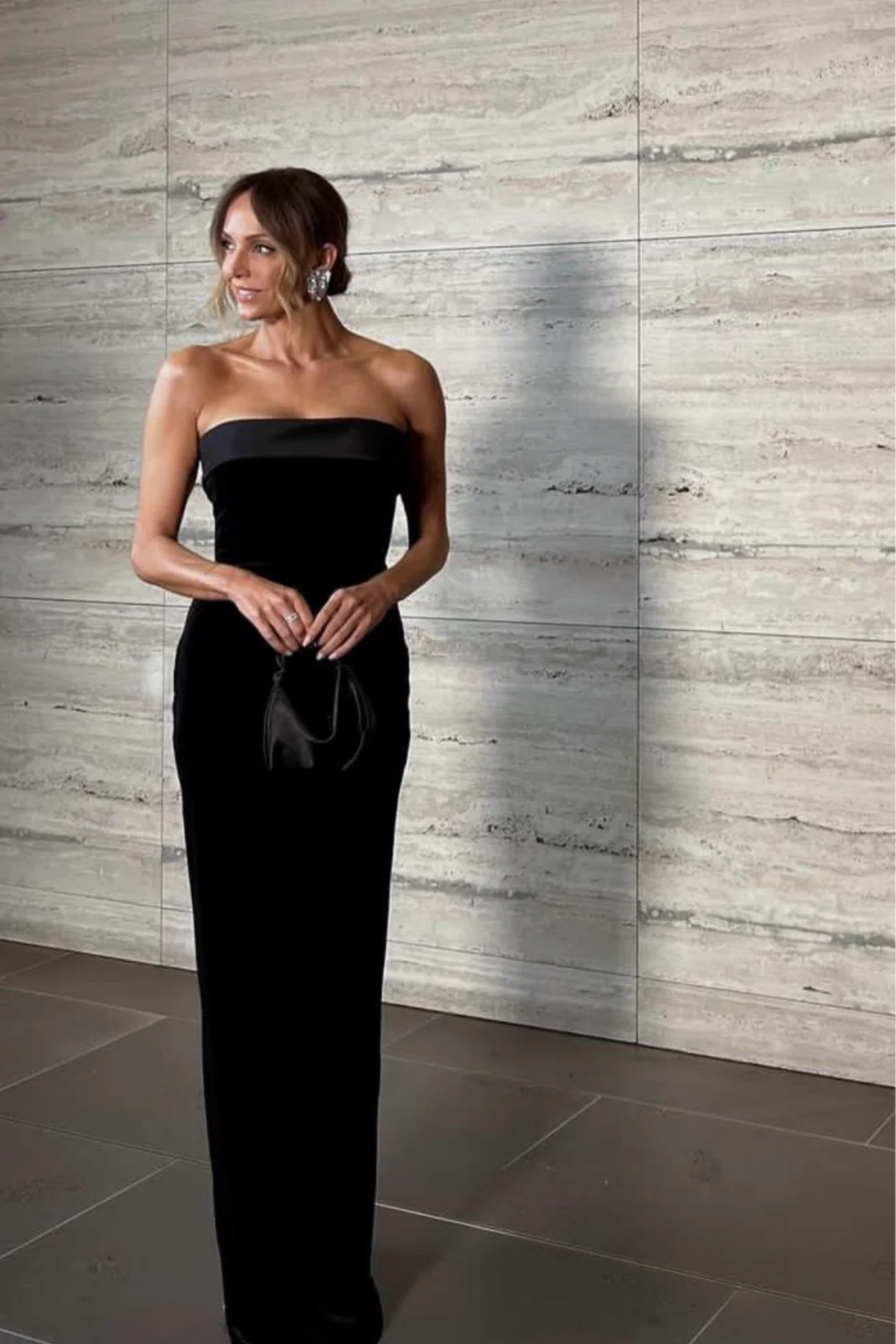 Monroe Velvet Gown | Black